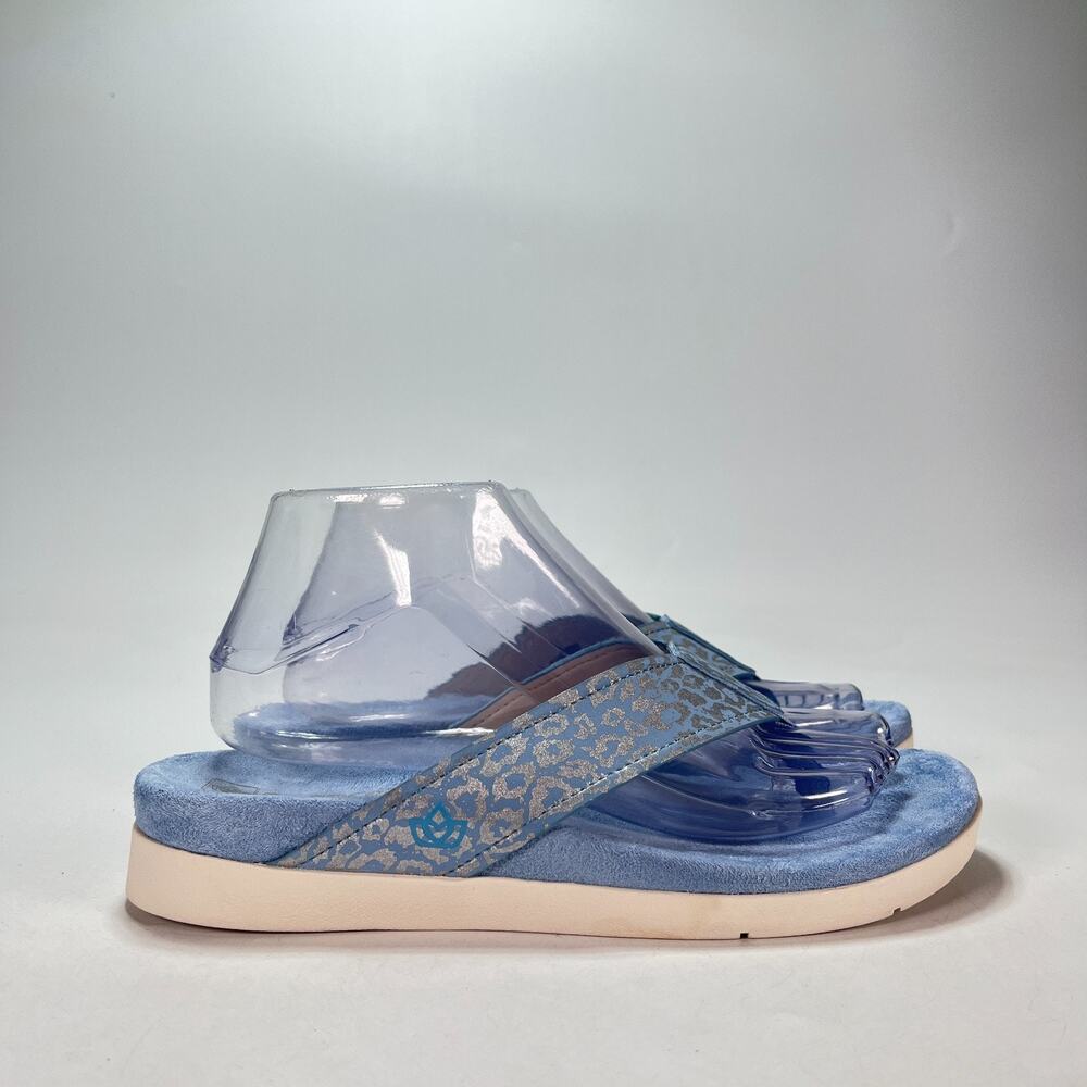 Spenco Newport Blue Silver Cheetah Print Comfort Thong Sandals Women's Size 8B
